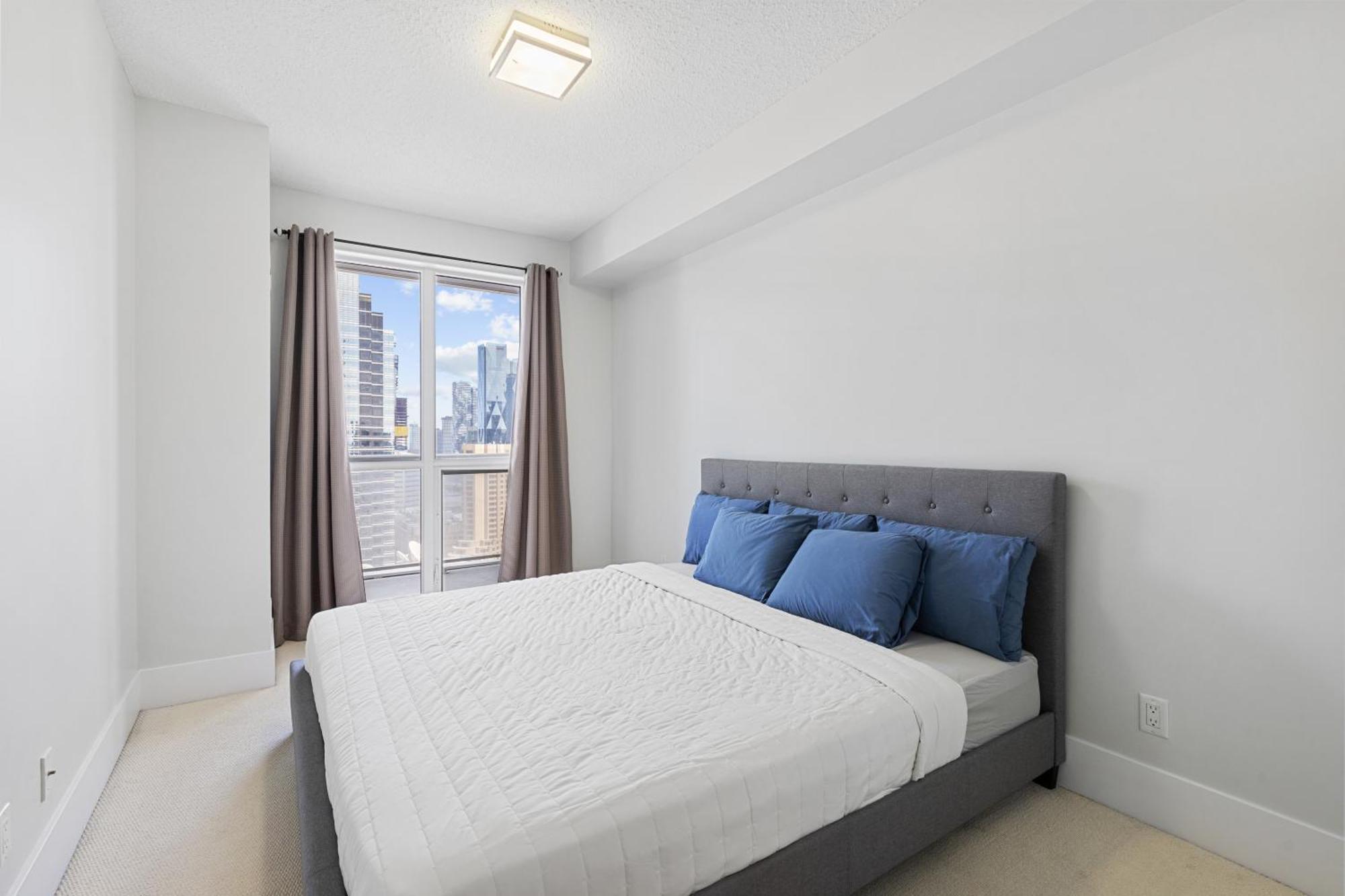 2Bedroom Cn Tower And Water Views - Free Parking - Rooftop Pool 토론토 외부 사진